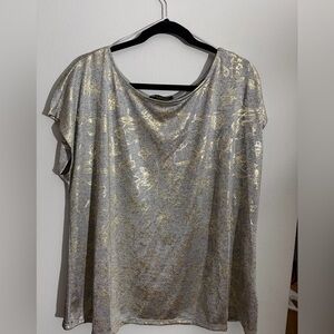 Elegant Women's Short Sleeve Top in Gray and Gold